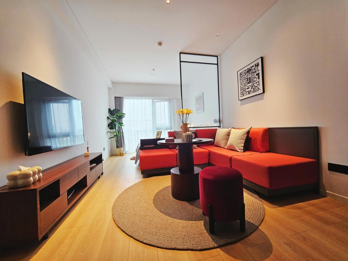 Base-Beijing Wangfujing Serviced Apartment- In Hutong &Bike Rental &Close To Forbidden City, Tian'Anmen Square &Subway Nearby &Free Coffee &Washing Machine,Kitchen &Restaurant Discount &English Speaking &High Speed Free Wifi Ngoại thất bức ảnh