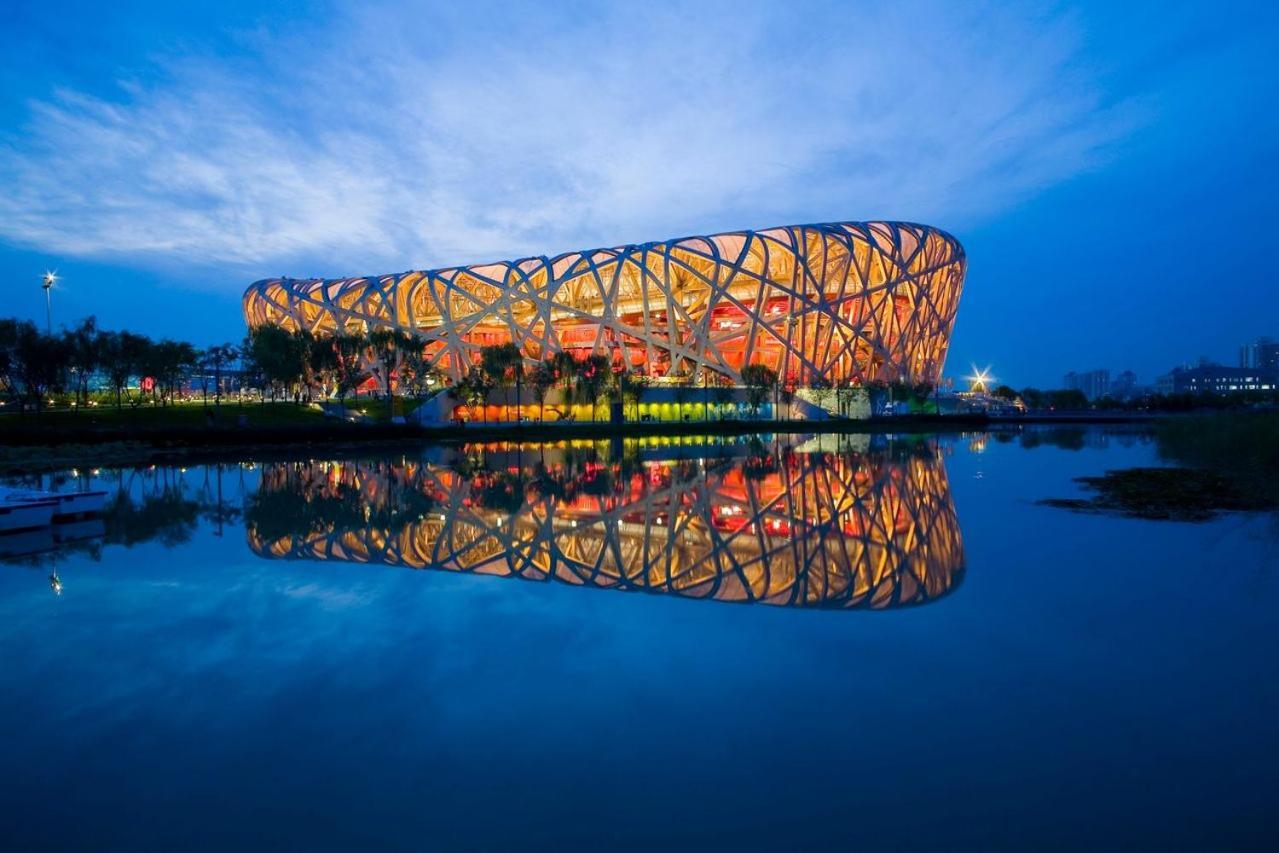 Base-Beijing Wangfujing Serviced Apartment- In Hutong &Bike Rental &Close To Forbidden City, Tian'Anmen Square &Subway Nearby &Free Coffee &Washing Machine,Kitchen &Restaurant Discount &English Speaking &High Speed Free Wifi Ngoại thất bức ảnh The National Stadium, Beijing
